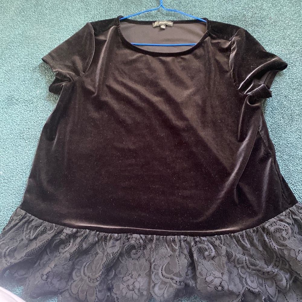 Black velvet lace top